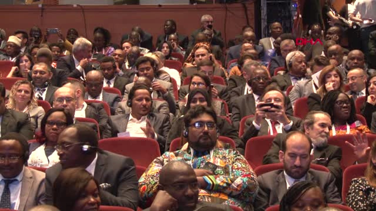 Cumhurbaşkanı Erdoğan Türkiye-Afrika Ekonomi ve İş Forumu'nda Konuştu