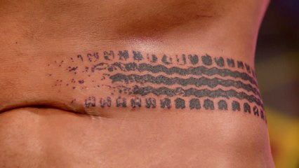 Just Tattoo Of Us S.3 E.08 "Rishi et Courtney"