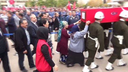 Şehit Emre Güngör son yolcuğuna uğurlandı