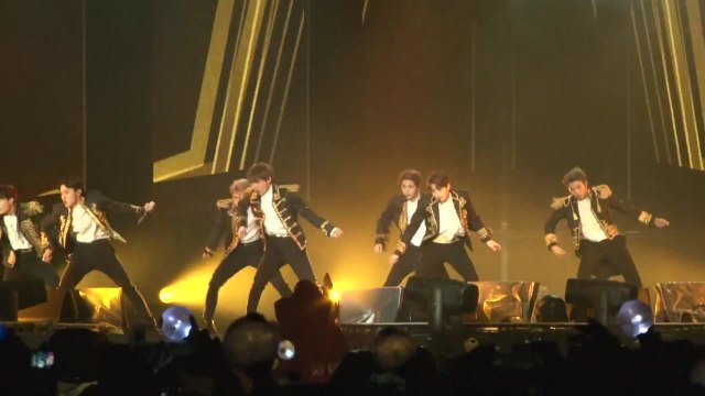 방탄소년단, 한국 그룹 최초 '아메리칸 뮤직 어워즈' 수상 / YTN