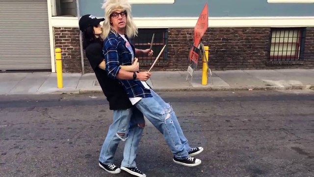 Wayne's World - one man halloween cosplay - best costume ever