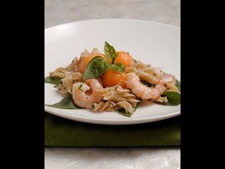 Ensalada de tornillo con camarones y melón