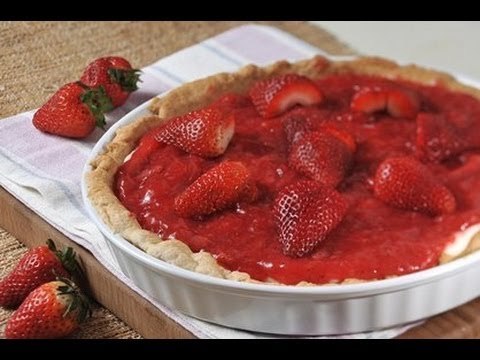 Pay de fresas con queso crema - Strawberry Pie with Cream Cheese