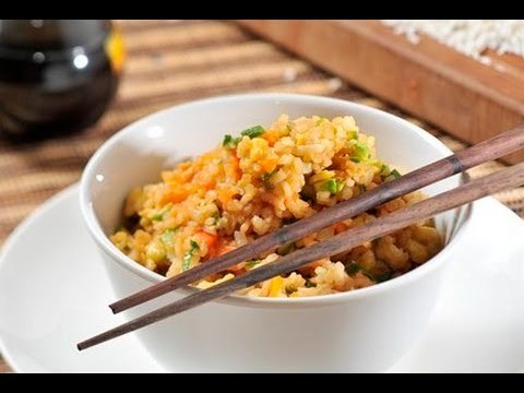 Arroz frito con verduras - Fried Rice with Vegetables