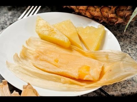 Tamales ligeros de piña con yogur - Light Pineapple Tamales with Yogurt