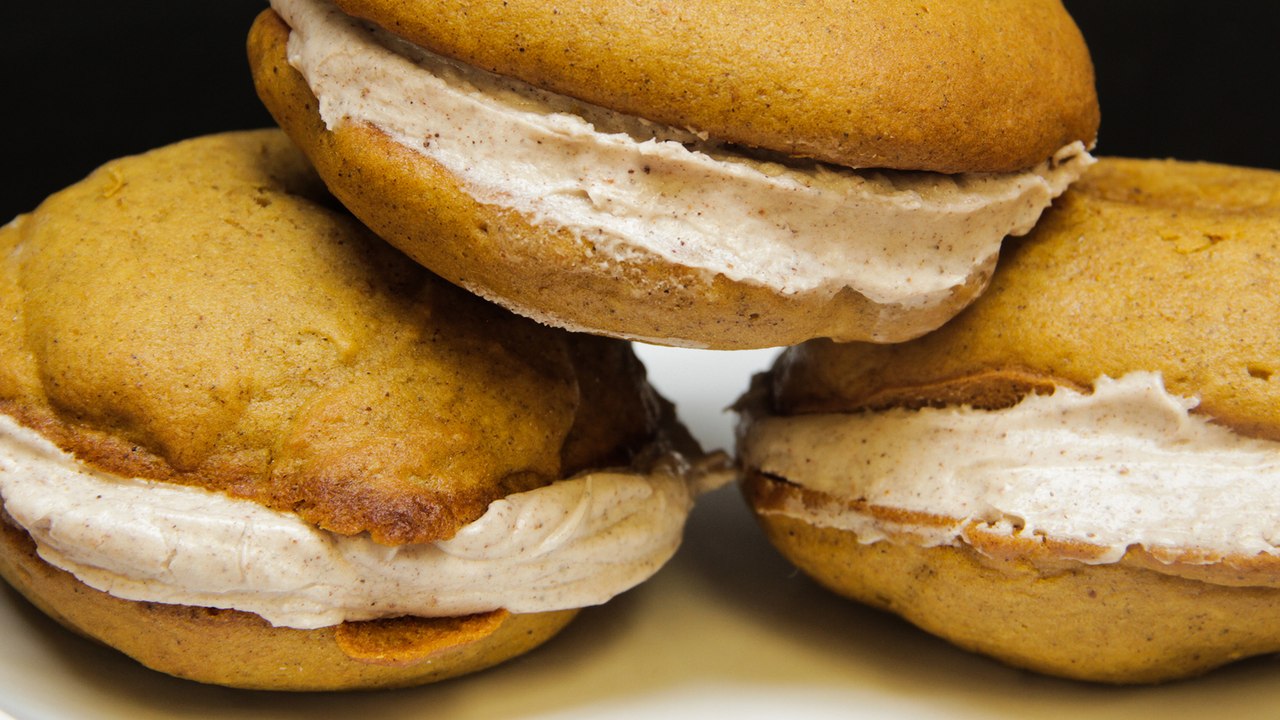 Pumpkin Whoopie Pies