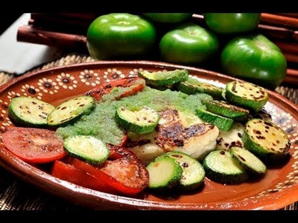 Queso asado con verduras