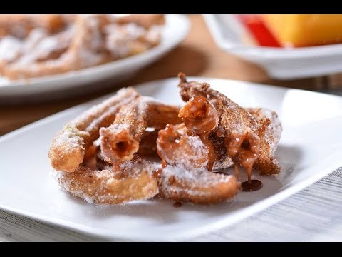 Churros rellenos de cajeta