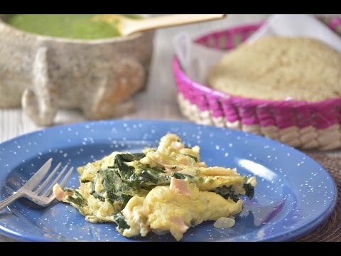 Huevos revueltos con espinacas - Desayuno fácil y rápido
