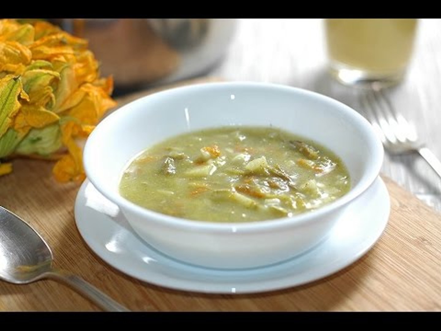 Sopa verde de flor de calabaza - Vídeo Dailymotion