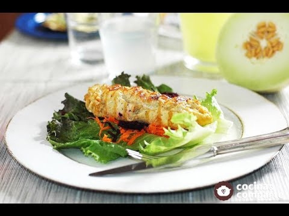 Pechuga de pollo rellena  de flor de calabaza