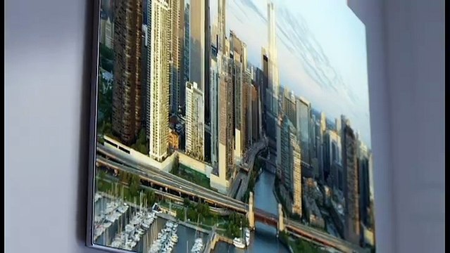 Ambient Mode — это режим, при котором экран QLED TV остаётся активным даже после выключения. Из чёрного прямоугольника он превращается в важную часть интерьера,