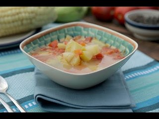 Sopa de elote cacahuacintle con chayote - Cocina con Conexión