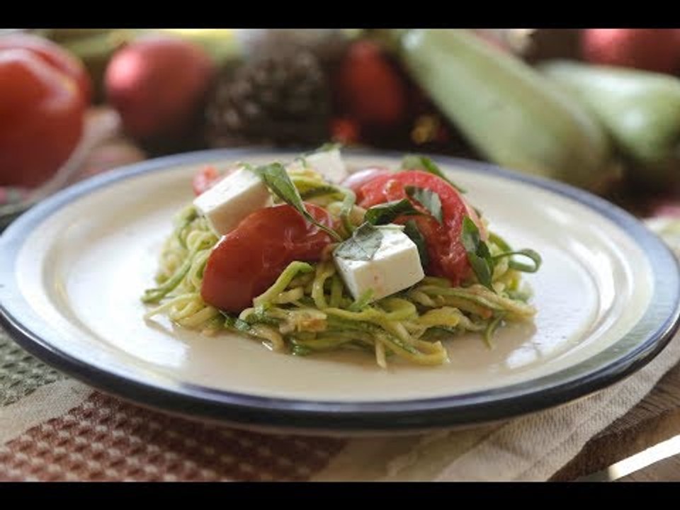 Espagueti de calabacitas con tomate