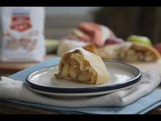 Strudel de manzana- COCINA CON CONEXIÓN - Sonia Ortiz con Juan Farré