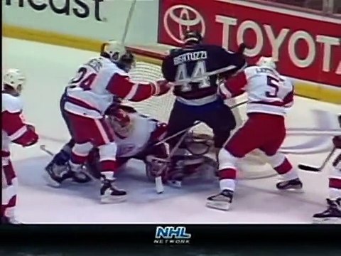 NHL Canucks v Red Wings 2002 NHL WCQF series (Part 1 of 3)