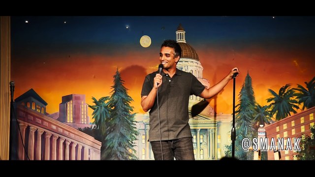 #SanjayStandUp Taking Photos in Large Groups