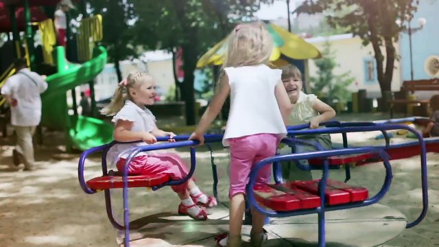 Малышарики - Замок - серия 134 - Обучающие мультфильмы для малышей - безопасность в доме