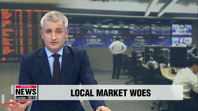 KOSPI slumps nearly 2.4% upon trading opening on Thursday