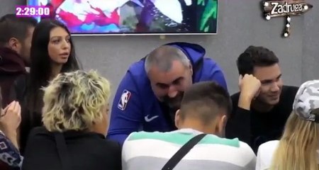 Mikiju Cestitala Nadezda Vezu Sa Rebekom