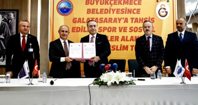 Büyükçekmece Belediyesi, Galatasaray'a 126 Dönüm Arazi Tahsis Etti
