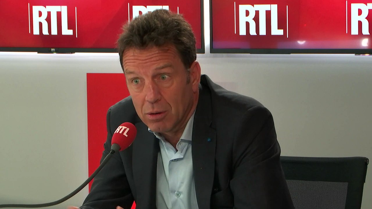 "On aura pas 100% de sa retraite à 62 ans" : Geoffroy Roux de Bézieux (MEDEF) justifie "l'âge pivot"