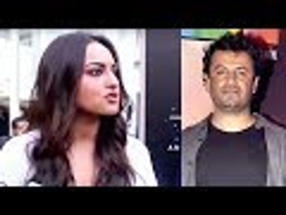 Vikas Bahl Controversy: Sonakshi Sinha's ANGRY...
