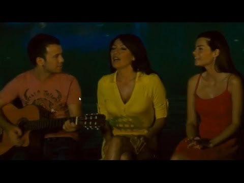 Çılgın Dersane Kampta - Berksan & Sibel Tüzün - Gözyaşındayım (Akustik)