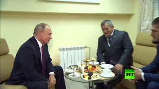 بوتين يلتقي حبيب ويوجه نصيحة لوالده