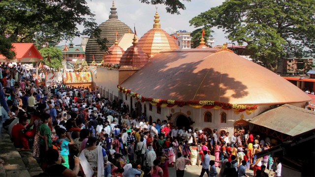 Navratri: Kamakhya Temple in Guwahati | इस नवरात्रि पर कामाख्या शक्ति पीठ के करें दर्शन | Boldsky