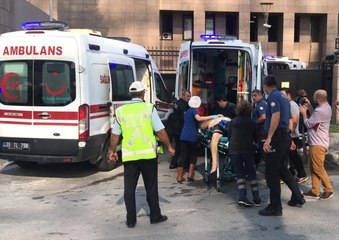 İzmir Adliyesinde Gaz Kaçağı Nedeniyle Tahliye İşlemi Başlatıldı, 2 Kişi Hastaneye Kaldırıldı.