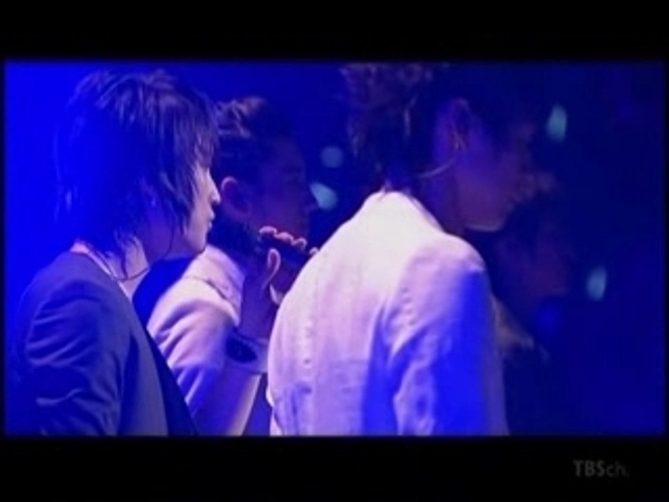 Tohoshinki - Five in the black Concert Part 4