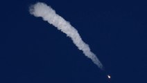 Soyuz Roketi Arızalandı, Astronot ve Kozmonot 'Paraşütle Atladı'