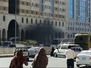 لحظة حريق فندق اشراق بالمدينة المنورة