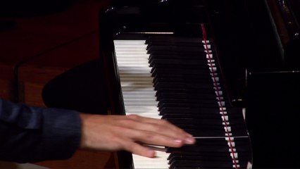 Debussy : La Plus que lente (Ismaël Margain)