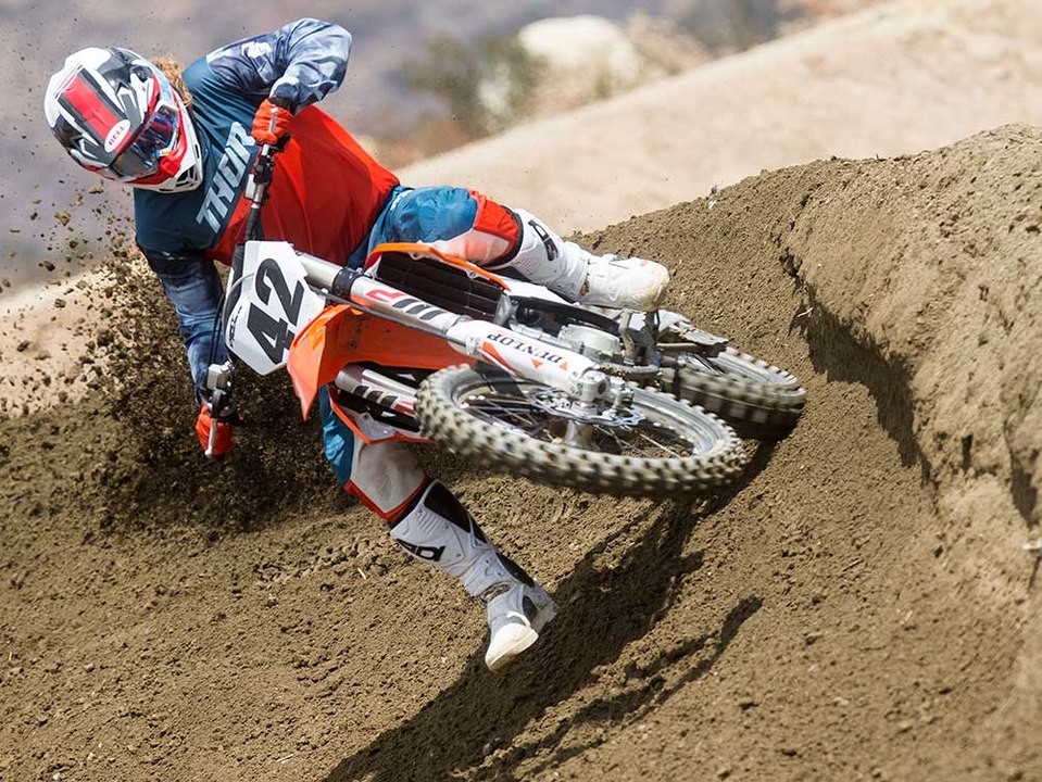 2019 KTM 450 SX-F | Dirt Rider 450 MX Shootout