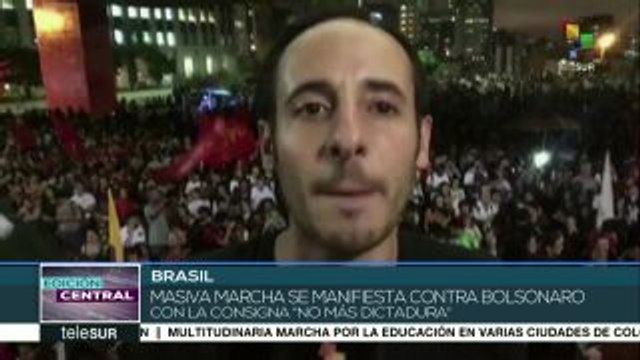 Brasil: manifestación contra el candidato de extrema derecha