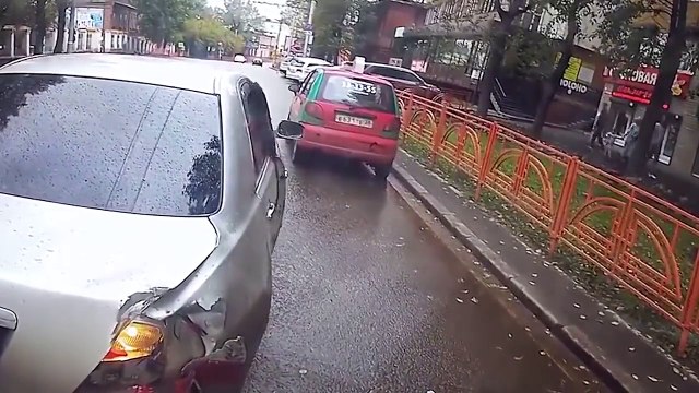 Car crash - Destroyed in seconds # 4