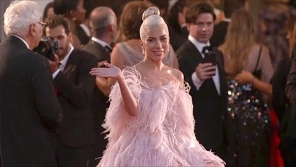 Here Are The Stars That Will Host The 2019 Met Gala