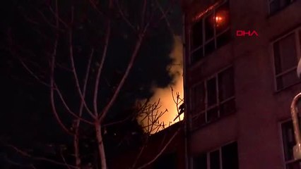 İstanbul Eminönü'nde İş Hanında Yangın -3