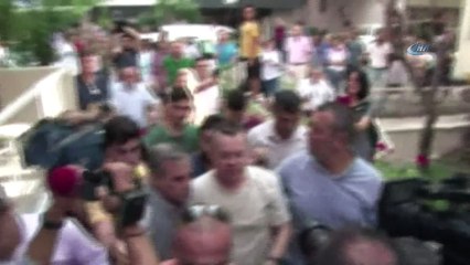 Papaz Brunson, duruşma öncesi evinden alındı