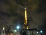 Vue sur la Tour Eiffel de nuit