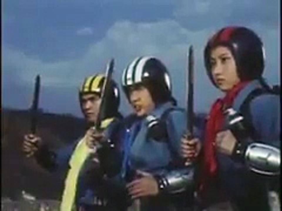 双頭象怪獣ガンダーラ