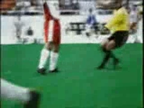 Humour - Pub - - La Politesse Paye