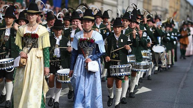 Выборы в Баварии: блок Меркель готовится к поражению?