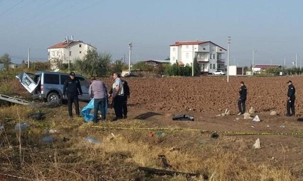Polis aracı otomobille çarpıştı: 4’ü polis 5 yaralı
