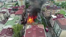 Halkalı'da Alev Alev Yanan Bina Havadan Görüntülendi