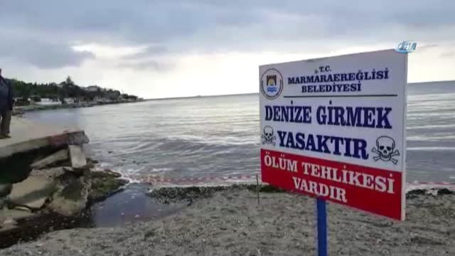 Kızıla Boyanan Bölgede Denize Yaklaşmak ve Girmek Yasaklandı
