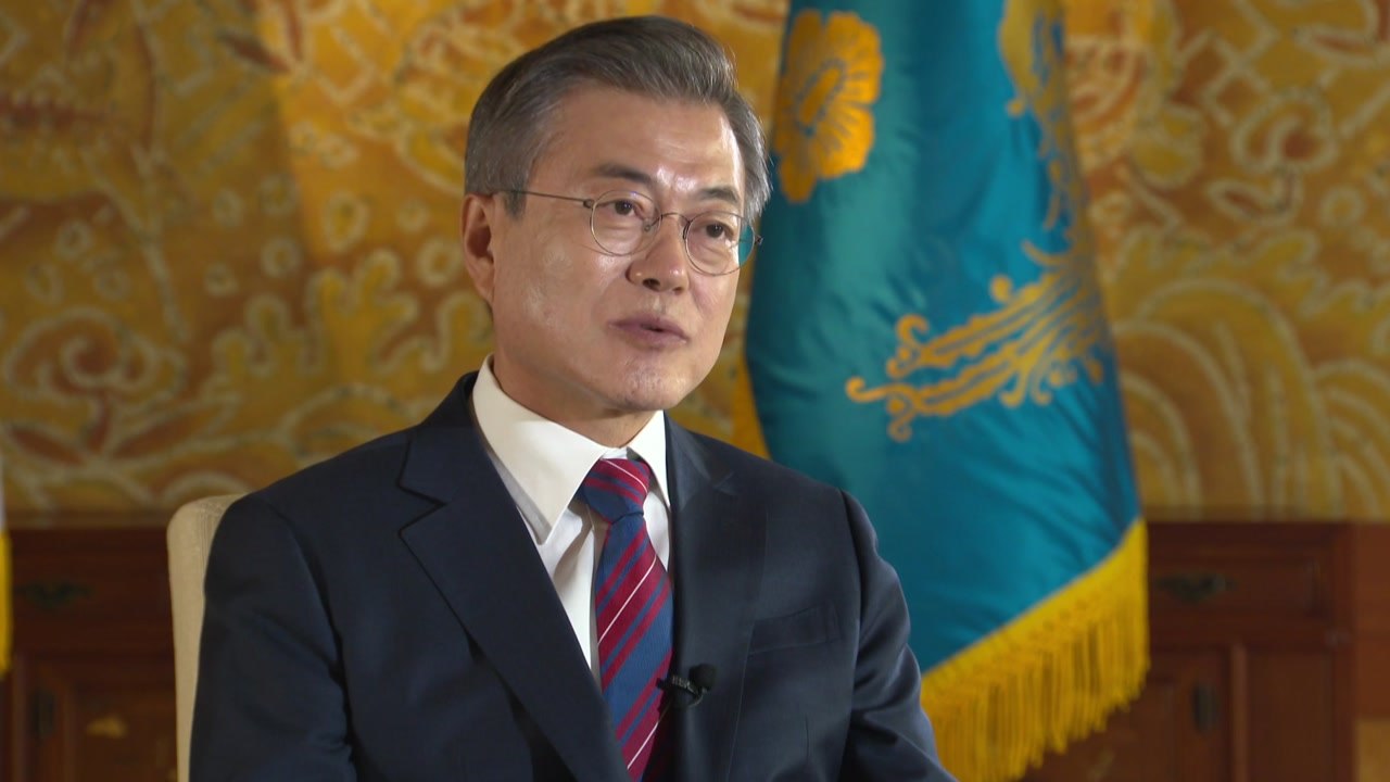 문 대통령 "종전선언, 시기 문제일 뿐...北 비핵화 전제 제재 완화도 검토돼야" /...