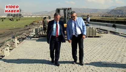 (12 Ekim 2018) HACILAR’DA DURMAK YOK,  YOL YAPIMINA DEVAM